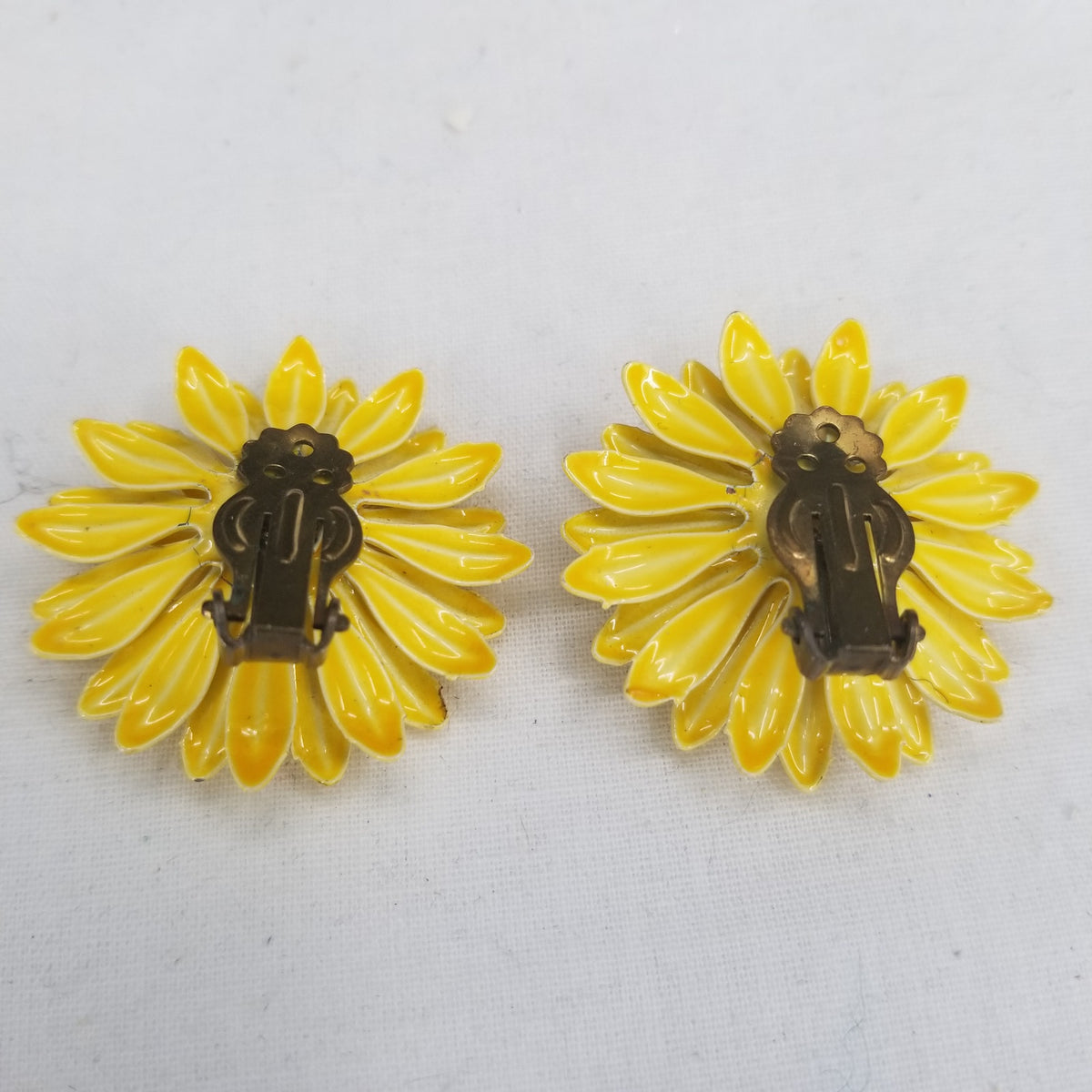 Vintage Yellow Flower Metal Clip On Earrings Costume Jewelry Spring