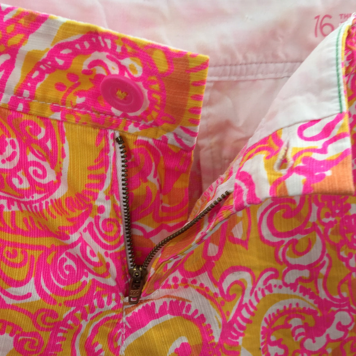 Lilly Pulitzer Callahan Sunshine Yellow Sea Be Seen Pink Orange Shorts Size 16