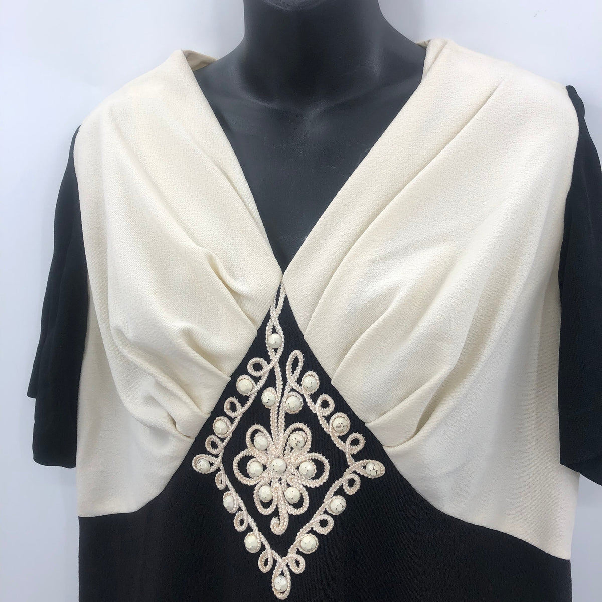 LANE BRYANT Womens Short Sleeve Maxi Dress V-Neck Embroidered Detail Cream/Black
