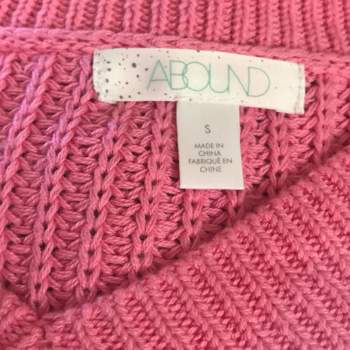 Abound NWT Pink Cable Knit V-Neck Sweater Size Small Winter Cozy Layering