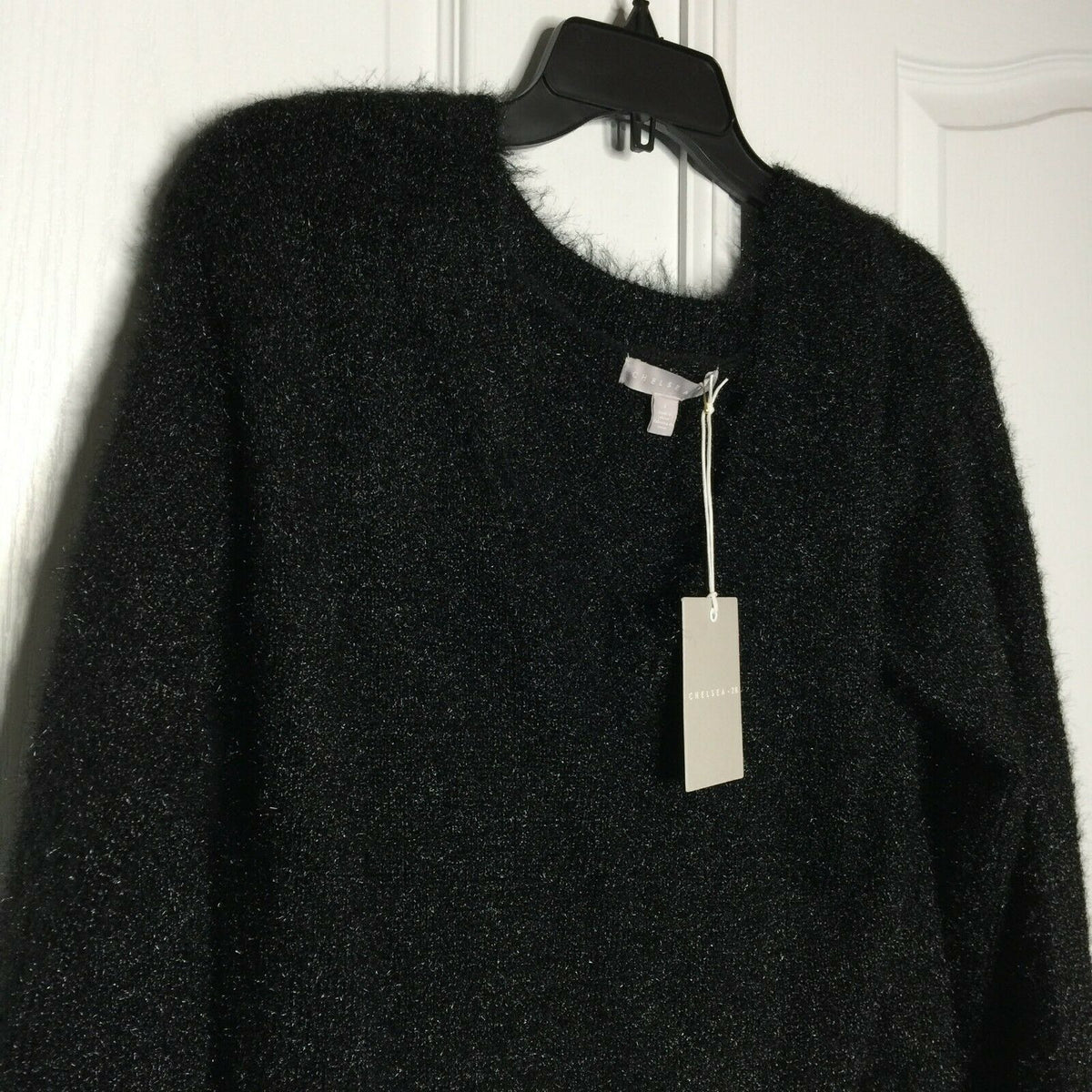 Chelsea 28 Thick Knit Black Metallic Gold Sweater Long Sleeves Small