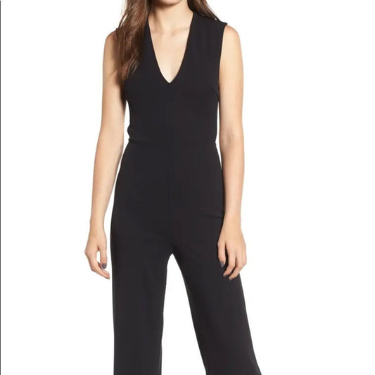 Soprano NEW Black Cross Back Jumpsuit Size Medium