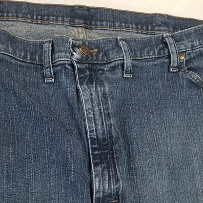 Wrangler Authentic Jeans Denim Relaxed Fit Cotton 46" Waist 32" Inseam Dark Wash