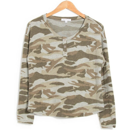 Socialite Printed Scoop Neck Henley Pullover Camo Shirt Soft Long Sleeve LARGE