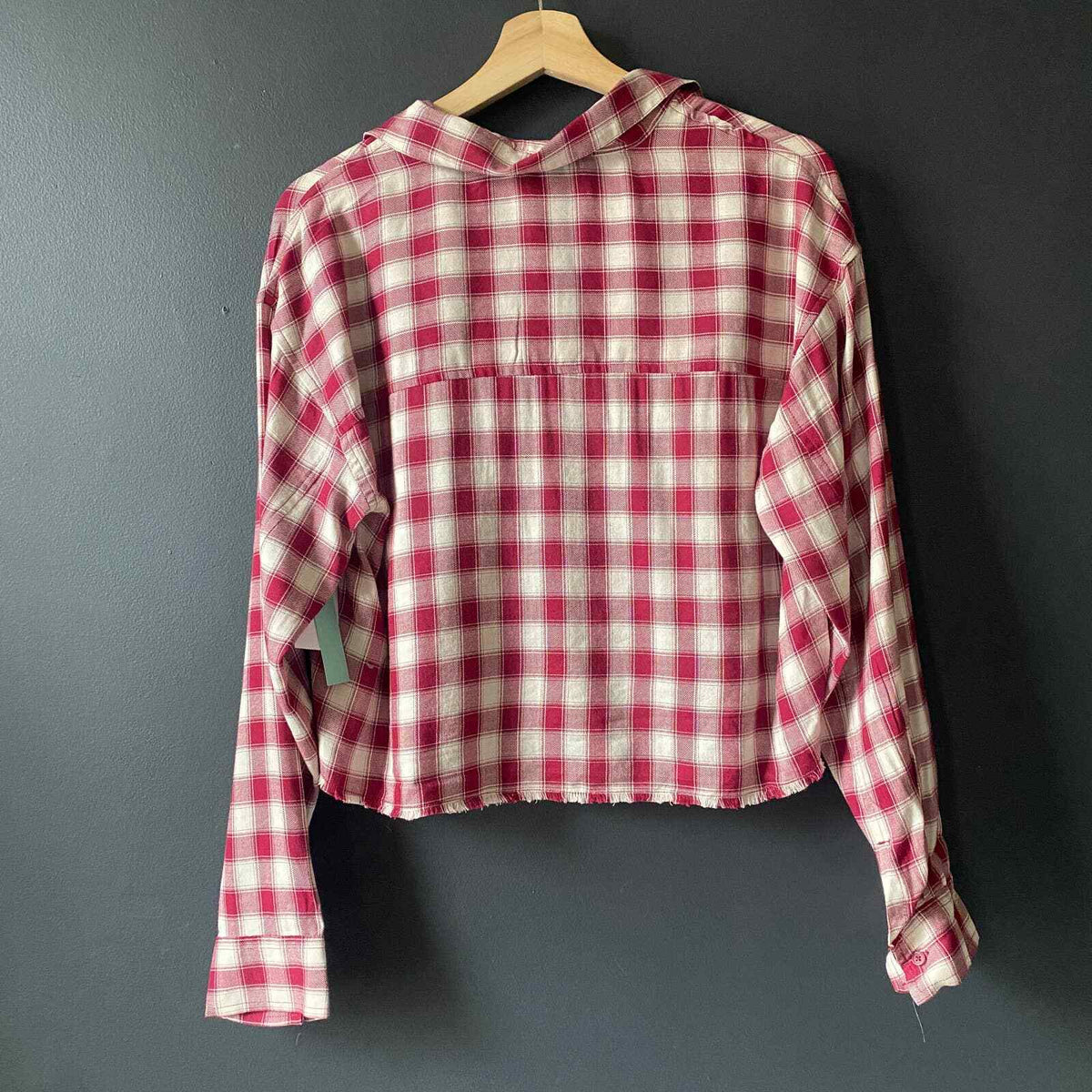ABOUND Red & White Tibetan Dobby Plaid size Medium NEW Raw Fringe Hem Crop Top
