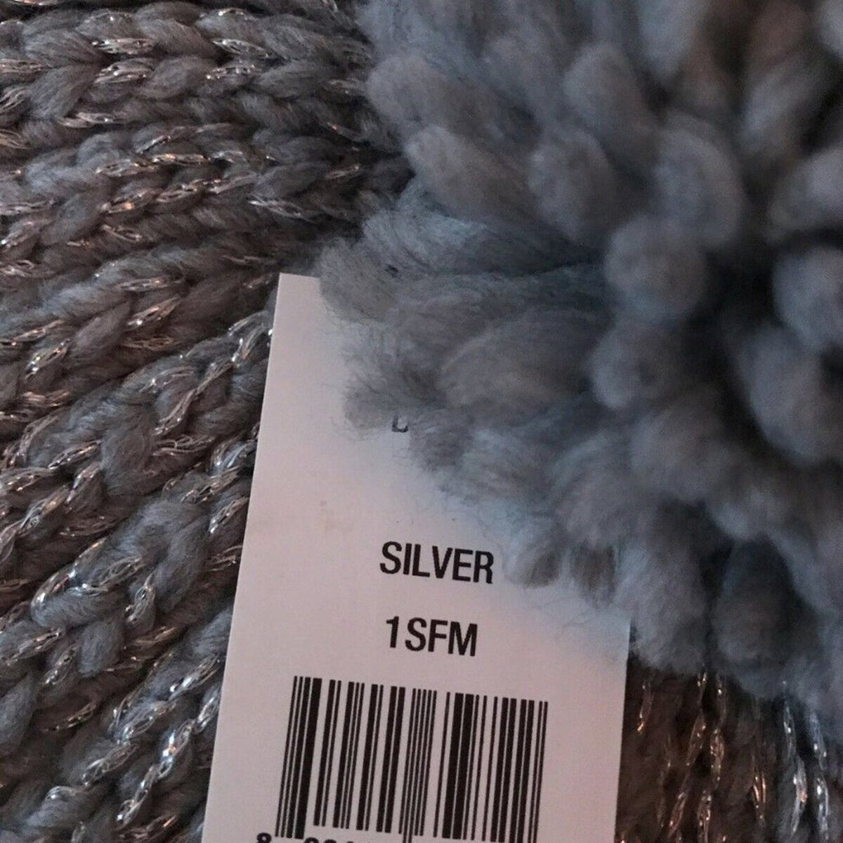 DKNY $40 Gray Stud Metallic Ribbed Silver Pompom Beanie hAT wINTER toboggan hat