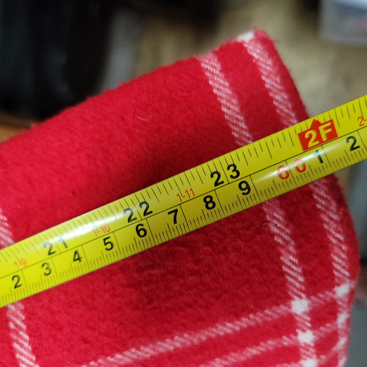 Nido Notte Red White Plaid tassel Italian picnic blanket throw 67" long 51" wide