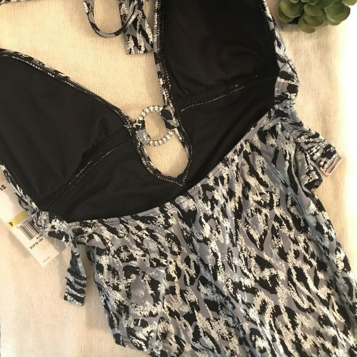MICHAEL Michael Kors Frozen Chain-Ring Halter-Top One-Piece Swimsuit Size 10 NEW