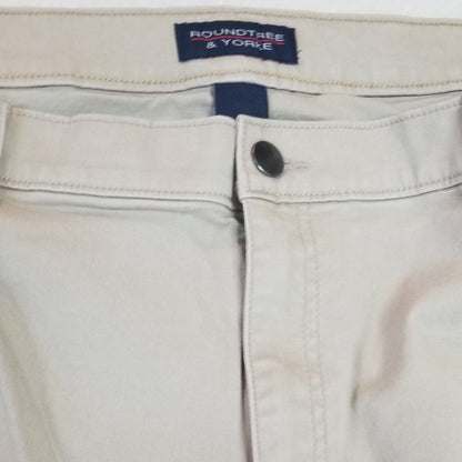 Roundtree & Yorke Casuals Chino Pants Flat Front Size 48X32