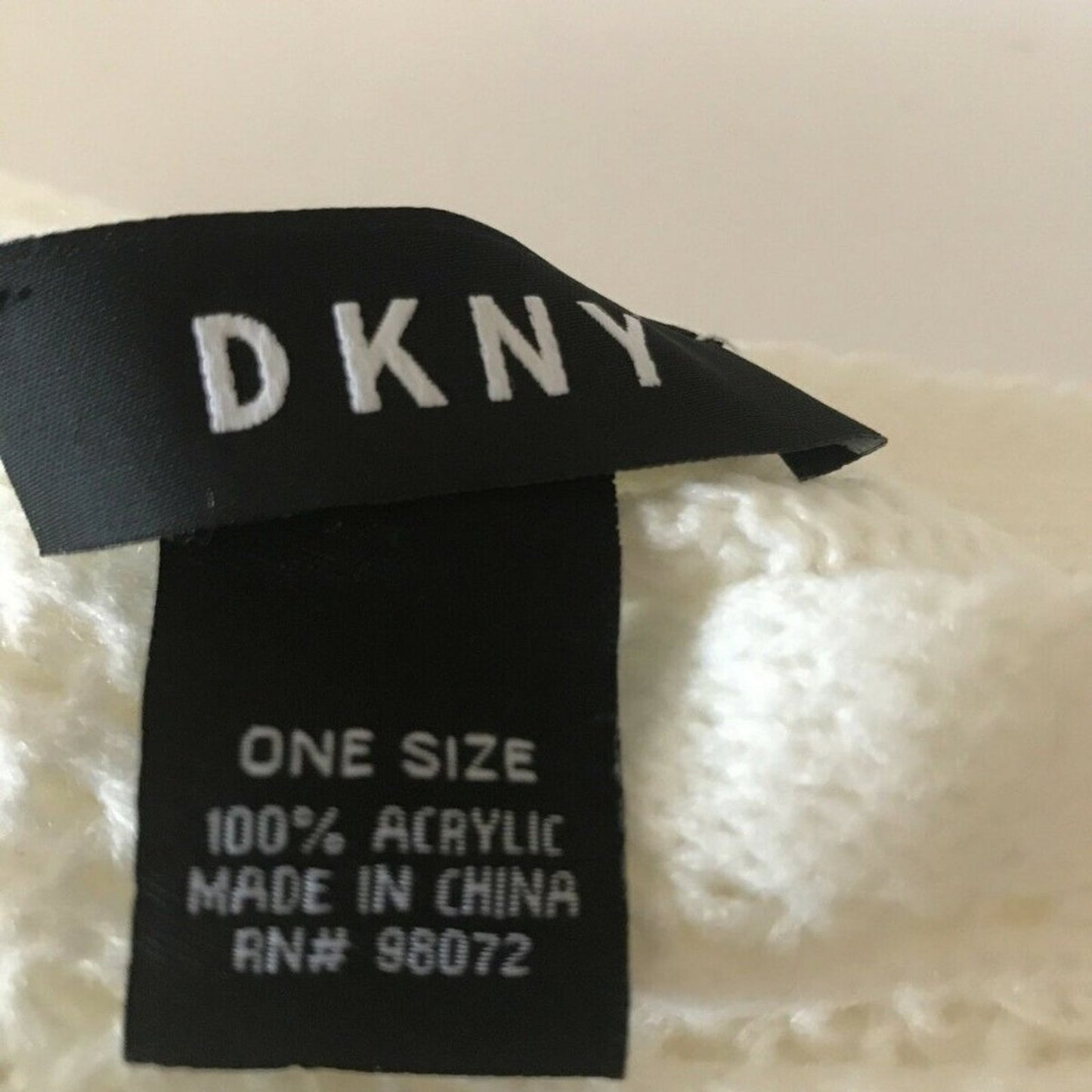 DKNY NEW Cream Knitted Soft Open Blocked Scarf Cozy Soft Shawl cover Up