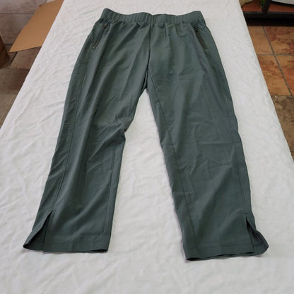 NWT Z by Zella Expression Activewear Cropped Pants Small Gray Green Elastic Waist