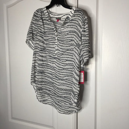 Vince Camuto Striped Floral Blouse Top Short Sleeve Large Work Casual Cozy Light