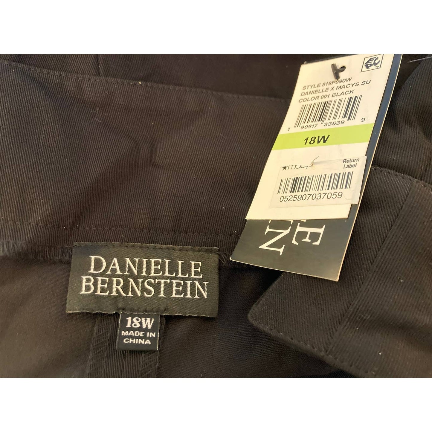 Danielle Bernstein Woven Exposed Zip-Front Bike Shorts Size 18W Black NWT