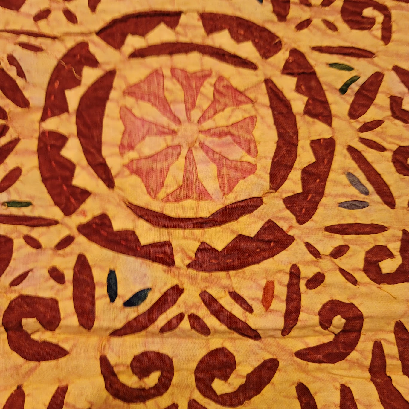 King/ Queen Coverlet Bedspread Boho Applique Vintage Blanket Coverlet Handmade