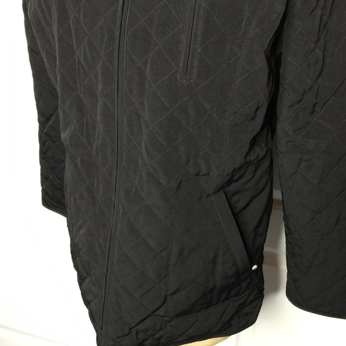 Liz Claiborne Women's Quilted Jacket Full Zip Long Sleeve Solid Black Size LARGE