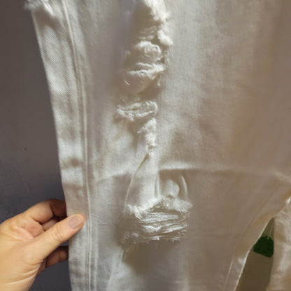 Good American white destroyed jeans size 16 NEW distressed