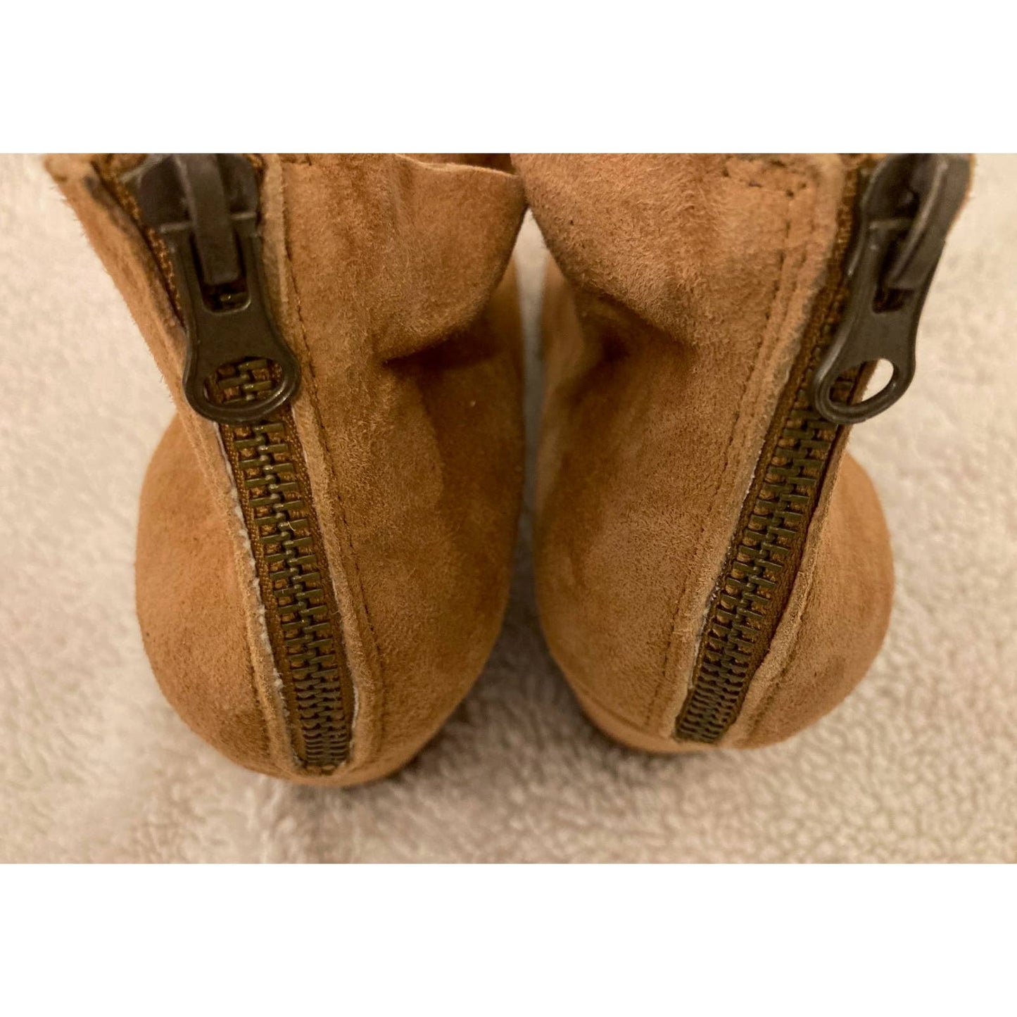 Kork Ease Maggie Suede Block Heel Back Zip Ankle Booties Size 10M Brown NWT