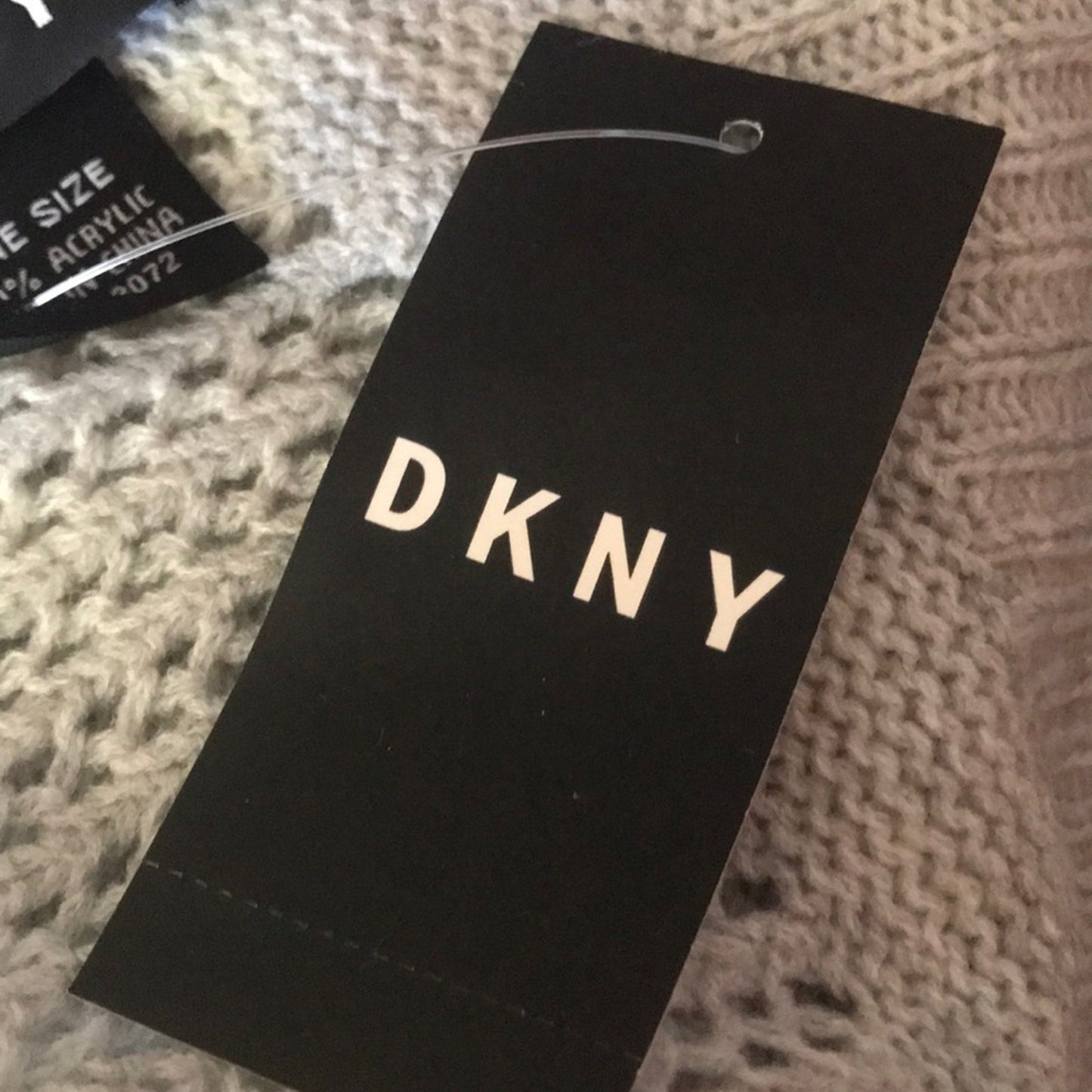 DKNY NEW Heather Grey Open Knitted Blocked Scarf Lightweight Packable