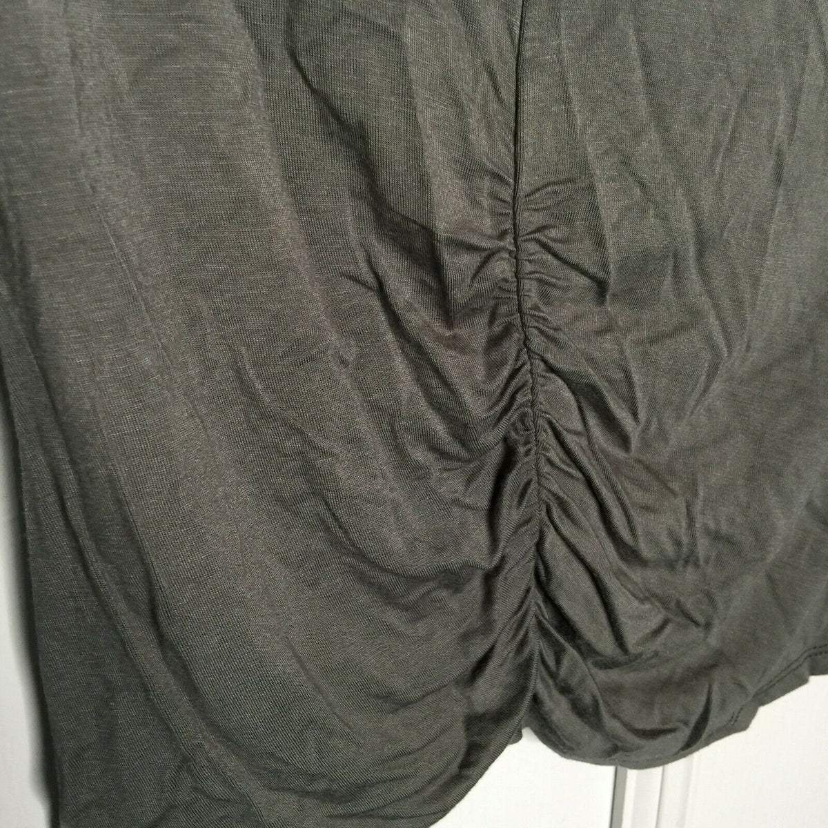 Habitual Girls Angela Gathered Knit Top Crew Neck Long Ruched Sleeves Olive Size 14