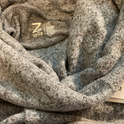 Z by Zella Long Sleeve Turtleneck Pullover Extra Small 5/6 Pale Blue Heather NWT