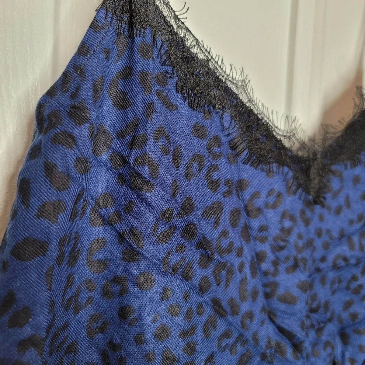 Jenni Lace-Trim Knit V-Neck Chemise Nightgown Size Small