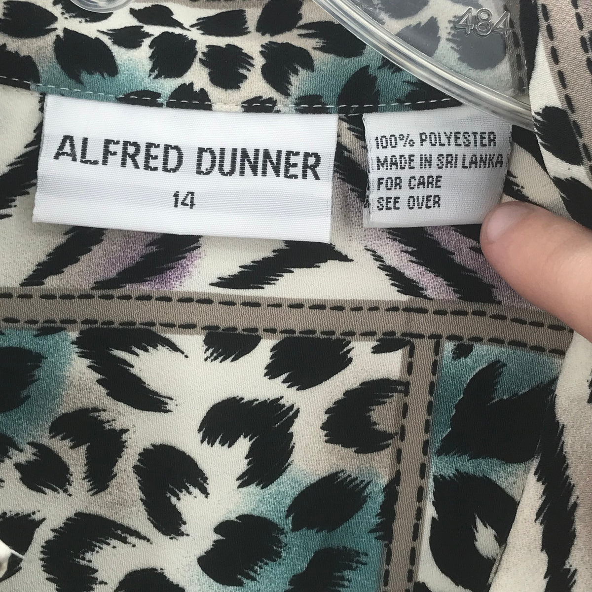 Alfred Dunner Women's Long Sleeves Button Up Shirt Top Animal Print Size 14 NWT