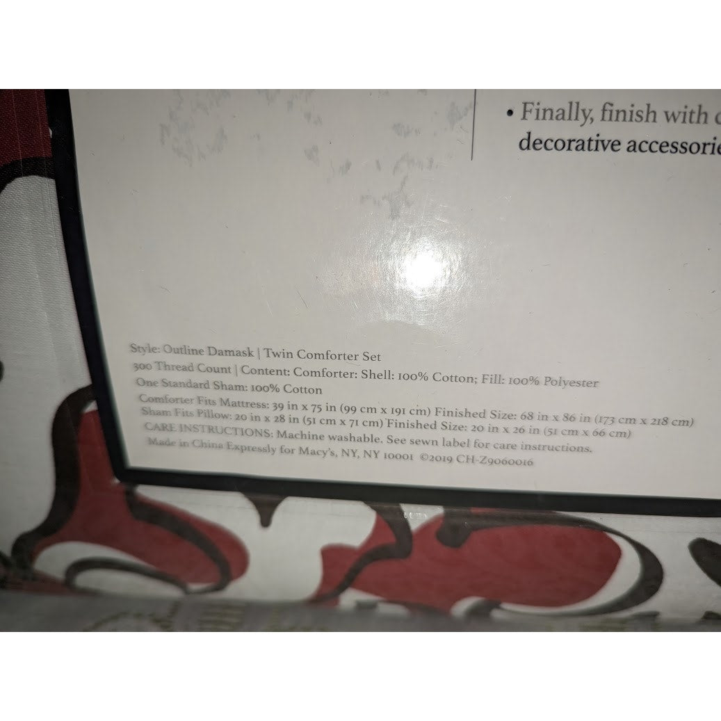 NEW CHARTER CLUB DAMASK RED OUTLINE TWIN 2 PIECE COMFORTER SET BEDDING 300TC