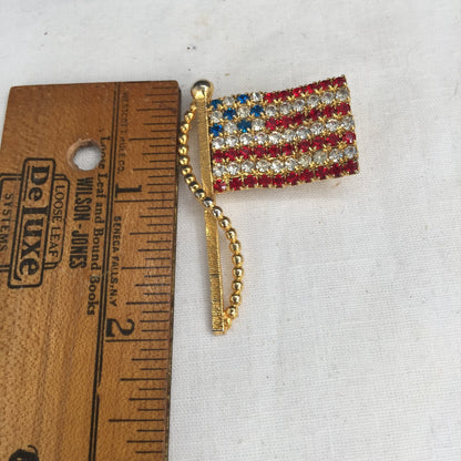 Vintage Golden Flag Pattern Red White Blue Rhinestones Brooch Costume Jewelry