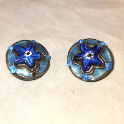 Vintage Taratata Silver Round Enamelware Raised Blue Star Paris clipon earrings