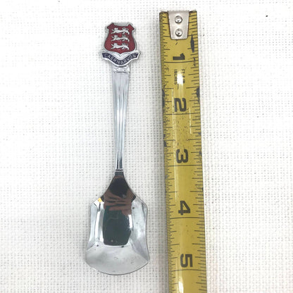 Triple Lion Square bowl Shaped Shovel Sugar Spoon Caernarvon