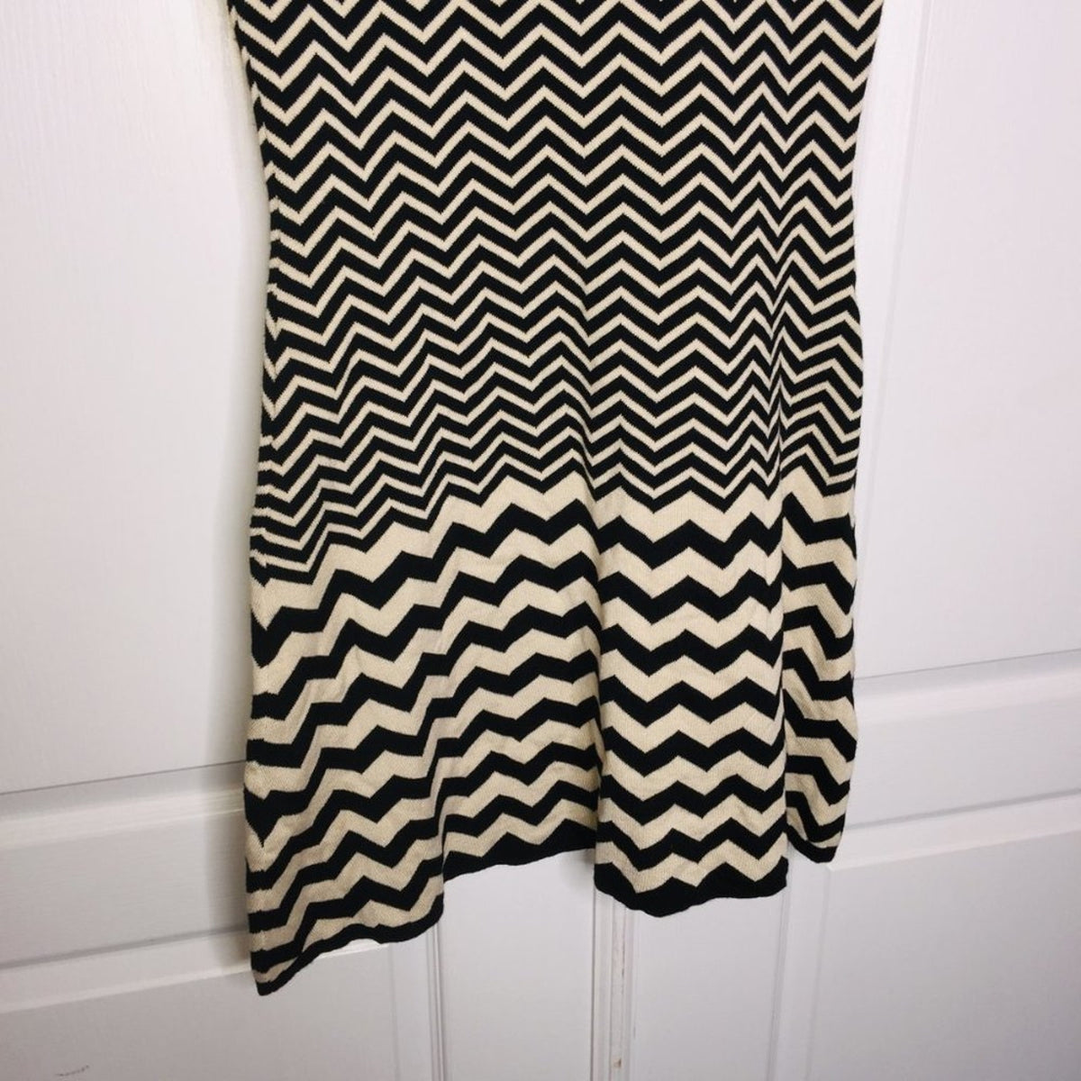 Gabby Skye Sweater Knee Career GEOMRTRIC Dress Short Sleeve Multi-Color Medium