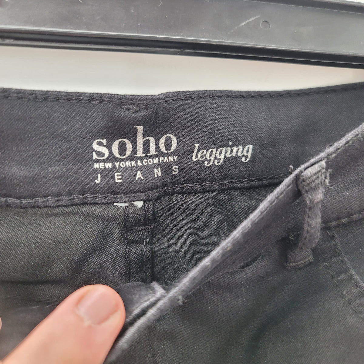 Soho New York Jeans Black Jegging XL stretch Straight leg NEW Flex For It