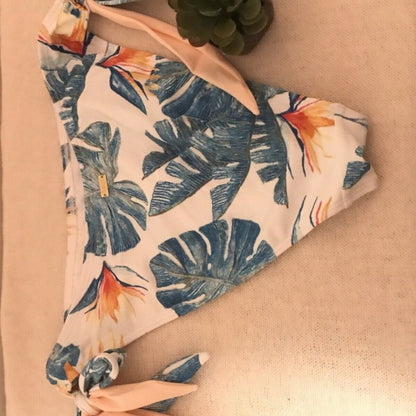 Roxy Banana Leaf Print Side Bowties Bikini Bottoms Size Medium