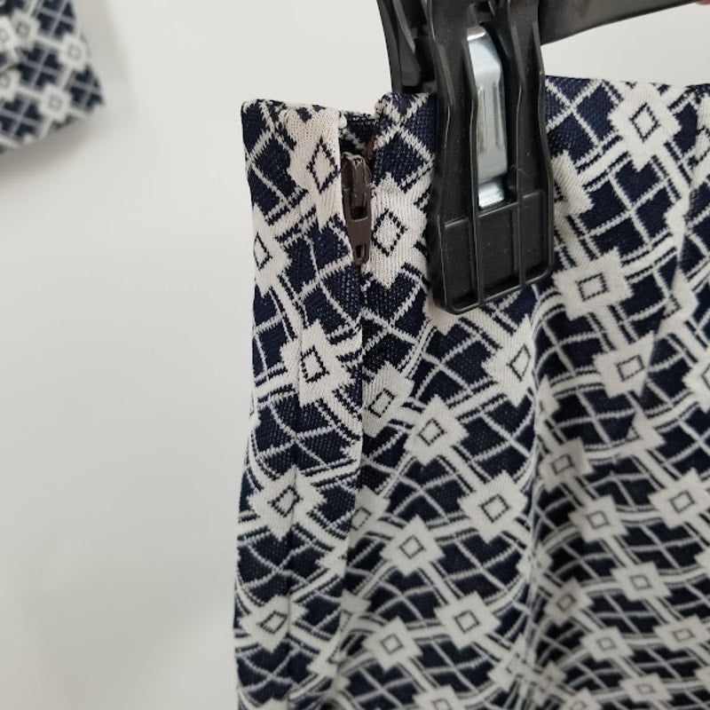 Vintage Blue White Geometric 2 Piece Pant Suit Set Top Pants 1960s 1970s LEISURE