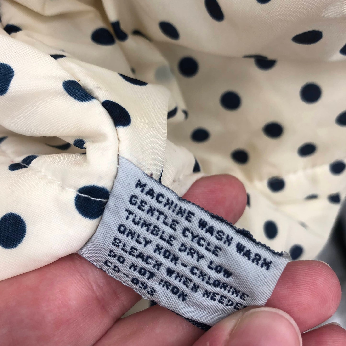 Cabin Creek Vintage 1990s Large Cinching Winter Coat White Blue Details Thick