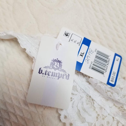 Wacoal NEW sexy XL  B.Tempt'd Ciao Bella Lace Halter Bodysuit THONG Size XLarge