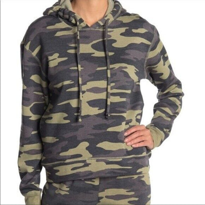 SOCIALITE Fleece Hoodie Sweatshirt Pullover Sz Large Camouflage NWT Long Sleeve