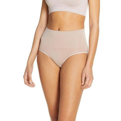 Yummie Women's Ultralight Seamless Brief Shapewear Color: Bark Size: M/L NEW
