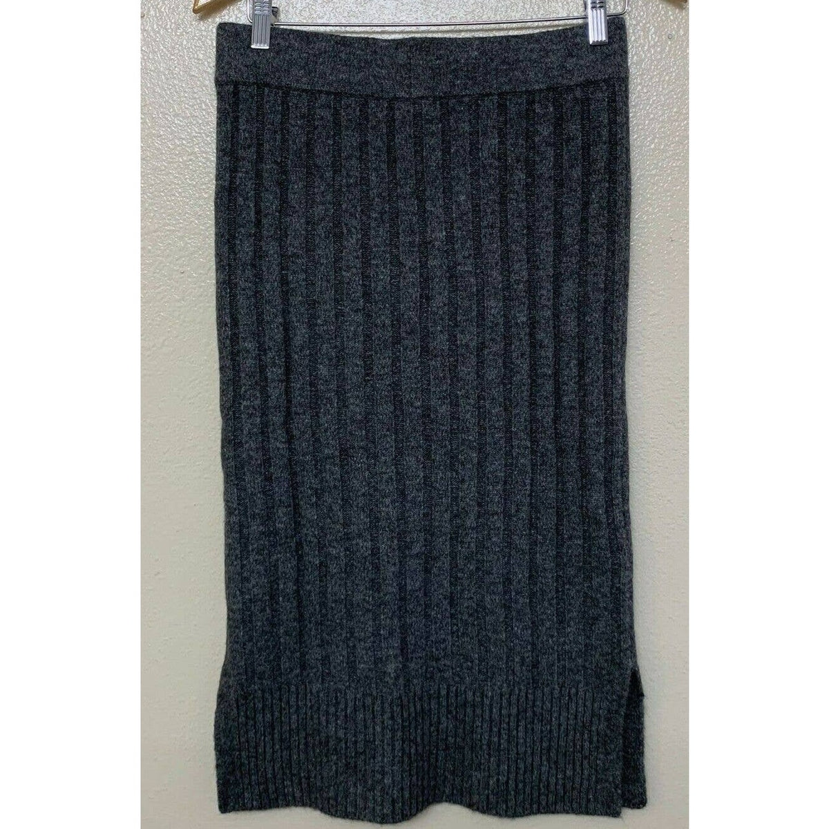 Halogen Women Skirt Large Gray Dark Heather NEW Knee Length Pencil Sweater Skirt