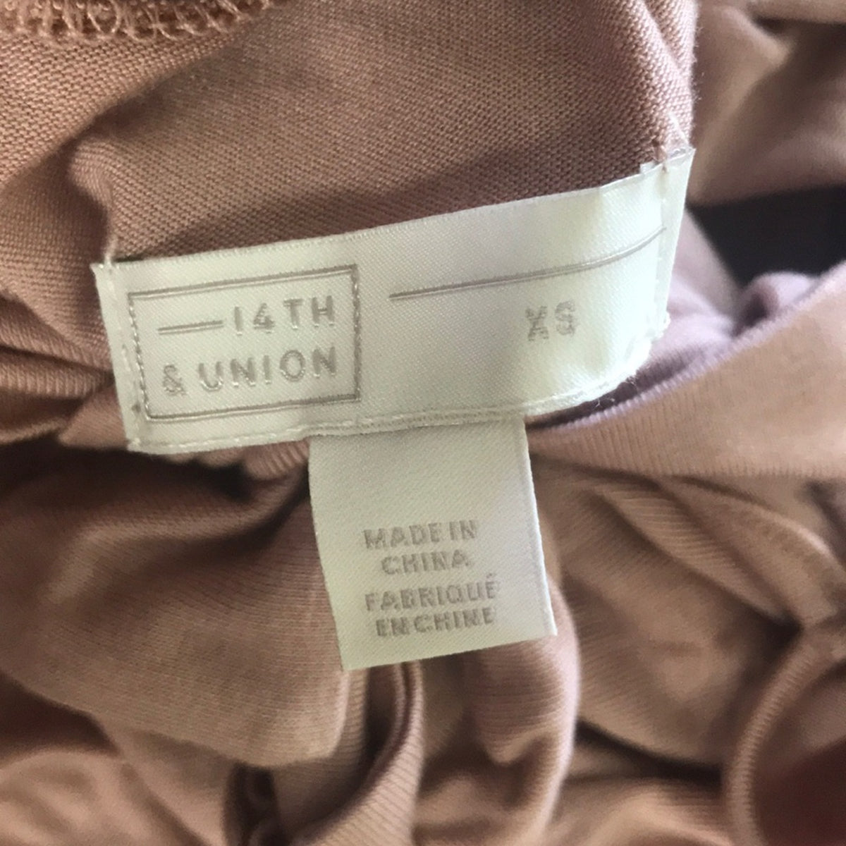 14th & Union Mock Neck Tie Back T-Shirt Size XSmall