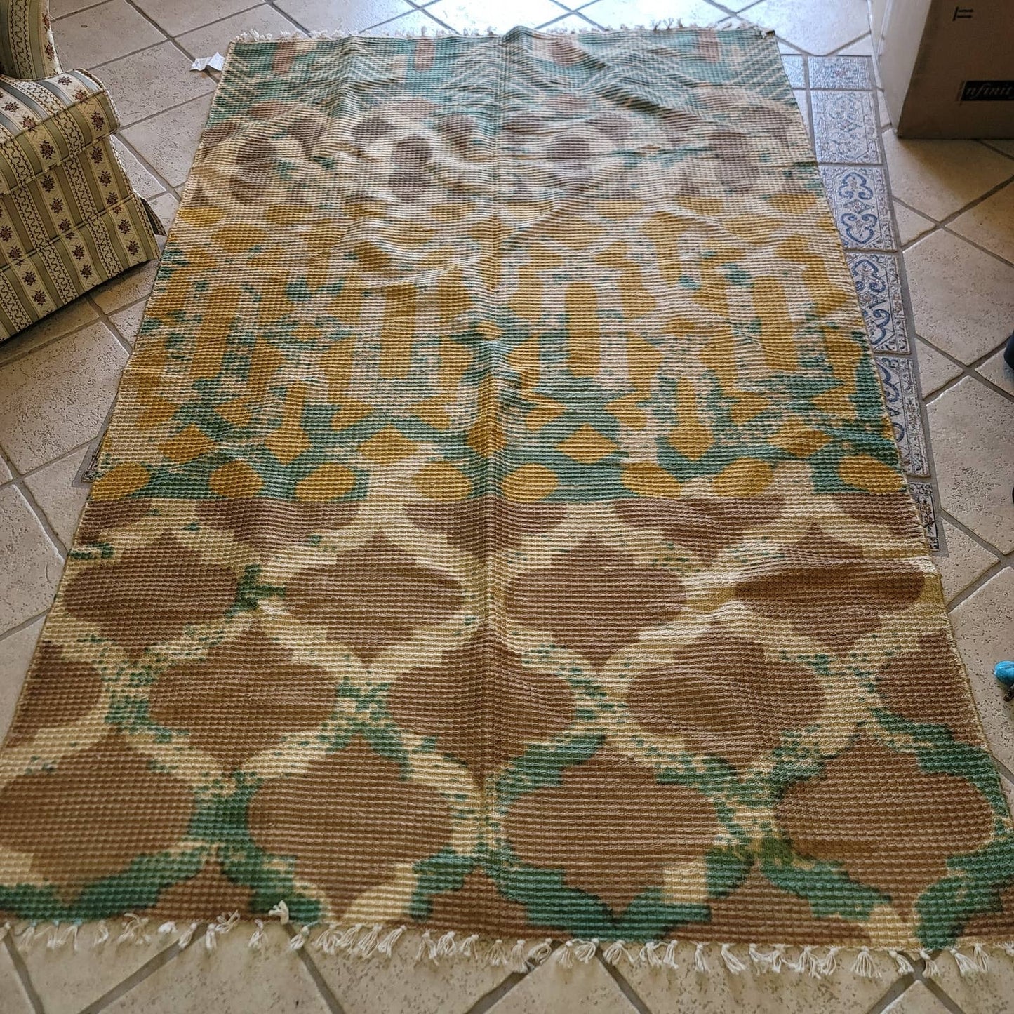 World Market Area Rug 5' x 8'  Jute Blend Green Tan Cream Green Fringe Geometric