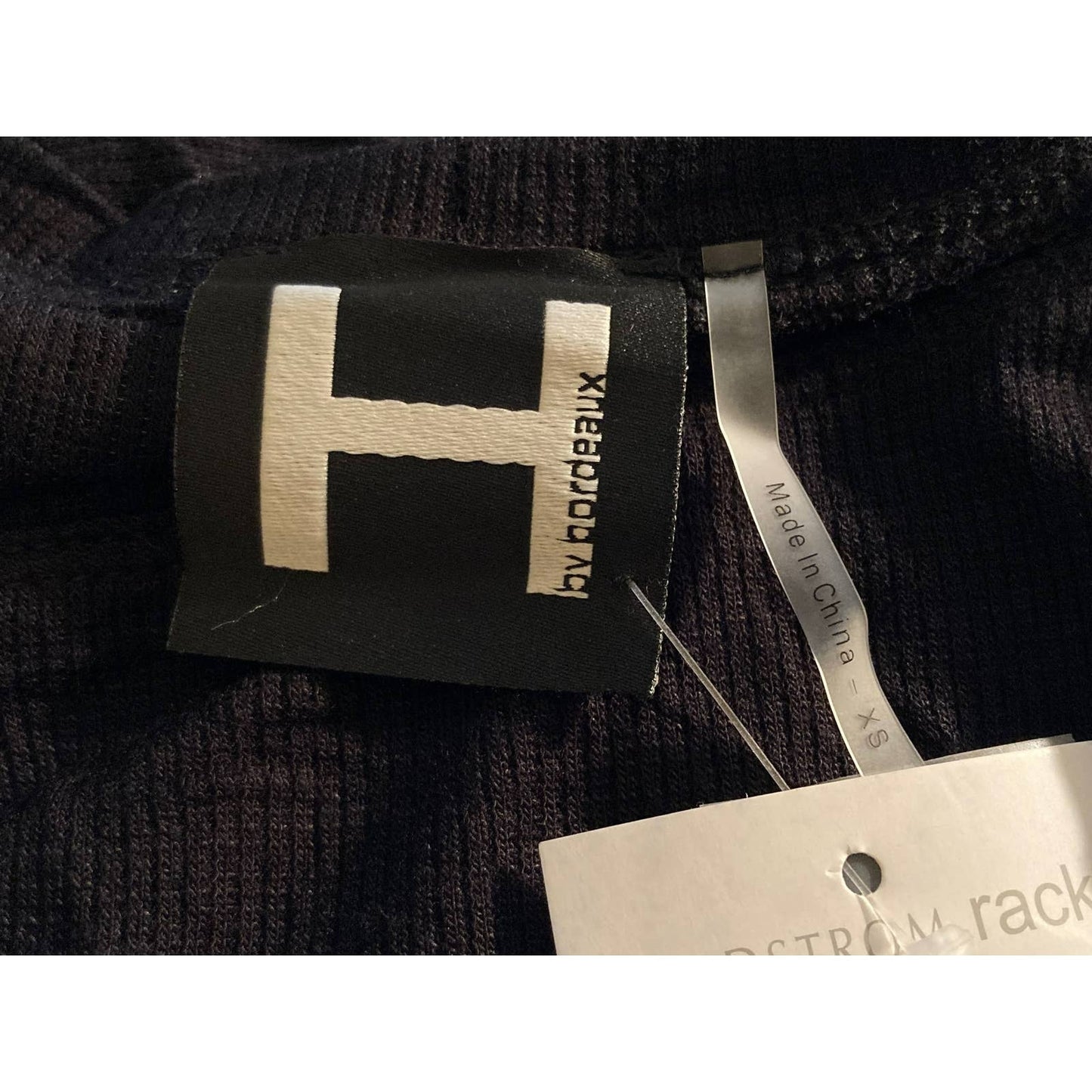 H by Bordeaux Split Back Long Sleeve Rib Knit Sweater XS/Extra Small Black NWT