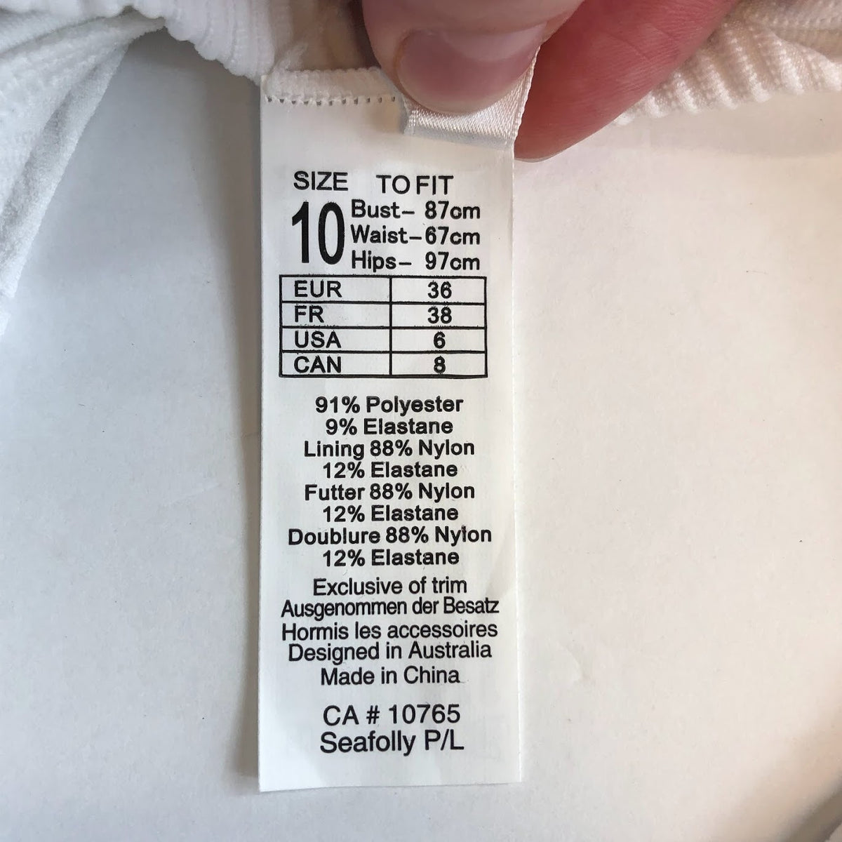 O'neill 2 Piece White BathingSuit Swimwear Small Saltwater Solid Texture Bandeau