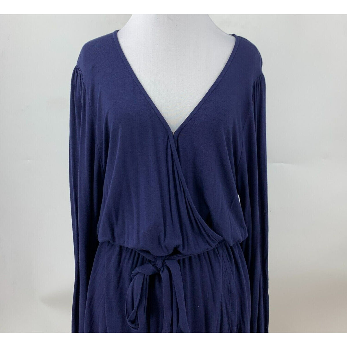 BP. Long Sleeve Faux Wrap V-Neck Casual Dress Size Medium Navy Blue Salute NWT