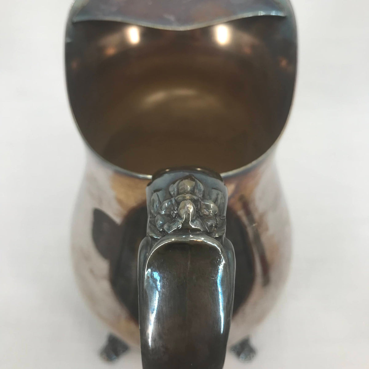 WM Rogers 317 Classic Silver Plate Water Claw Footed Pitcher with Lace Lip Guard