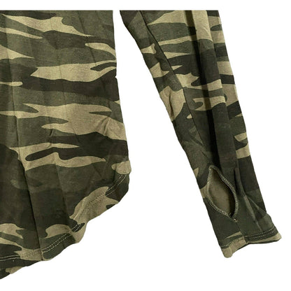 Sweet Romeo Thumbhole Long Sleeve Round Neck Curved Hem Top Sz Small in Camo NWT