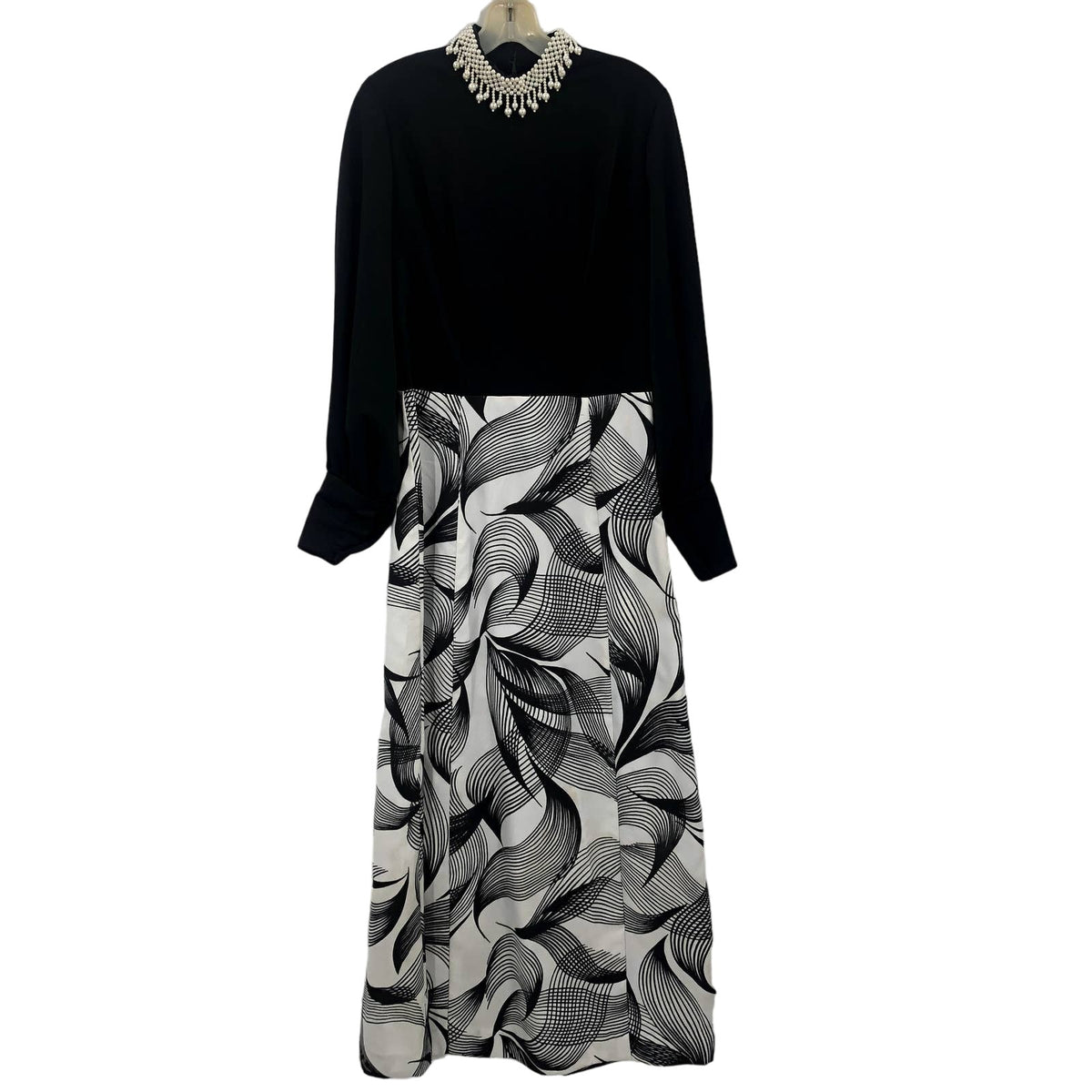 Vintage Black and White Dress Spirograph Pattern Pearl Beaded Collar