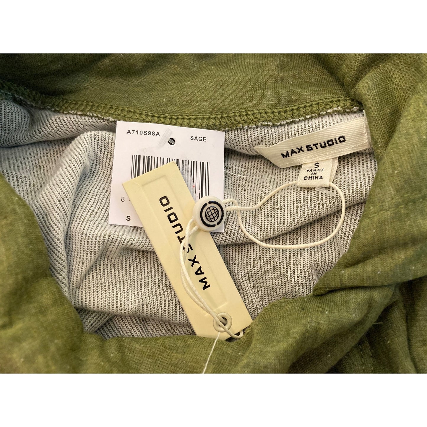 Max Studio Split Neck Long Sleeve Pullover Size Small in Sage Green NWT
