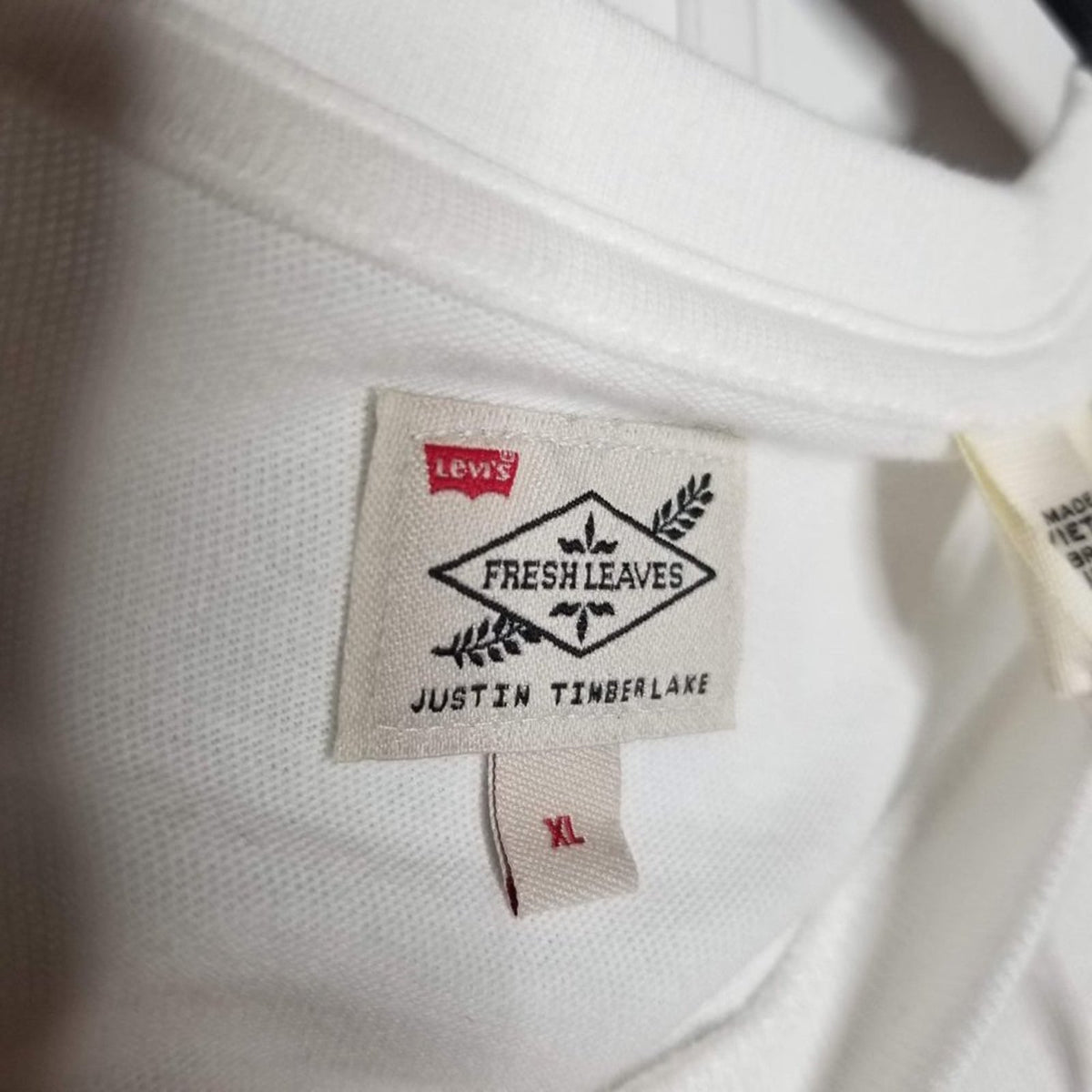 Levi’s Fresh Leaves Justin Timber Lake T-Shirt Short Sleeve Crew Neck White XL