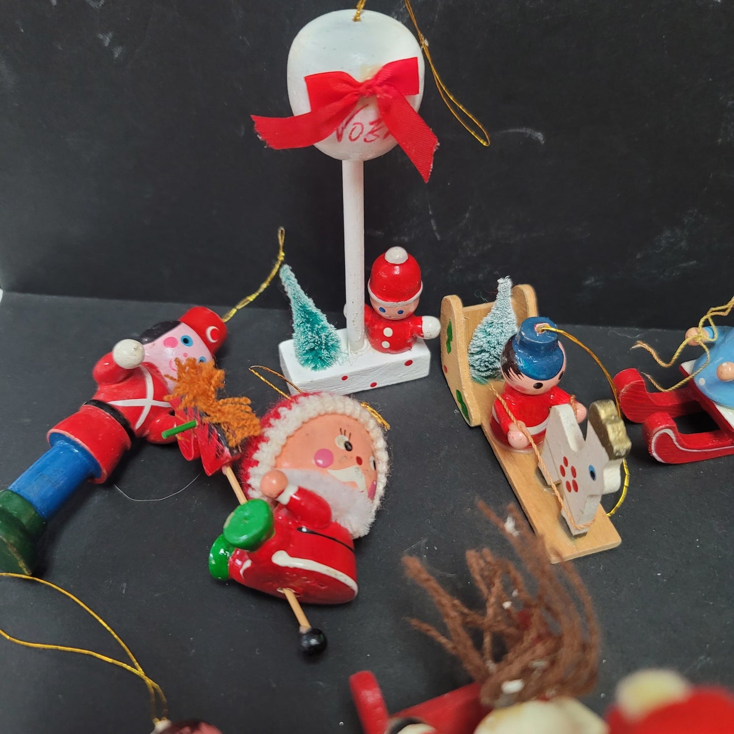Lot 20 vintage wooden ornaments Santa Well Snowman Elves sleighs Sled Nutcracker